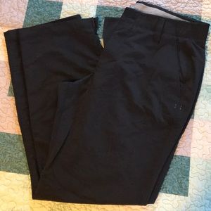 Men’s black Under Armour golf/dress pants